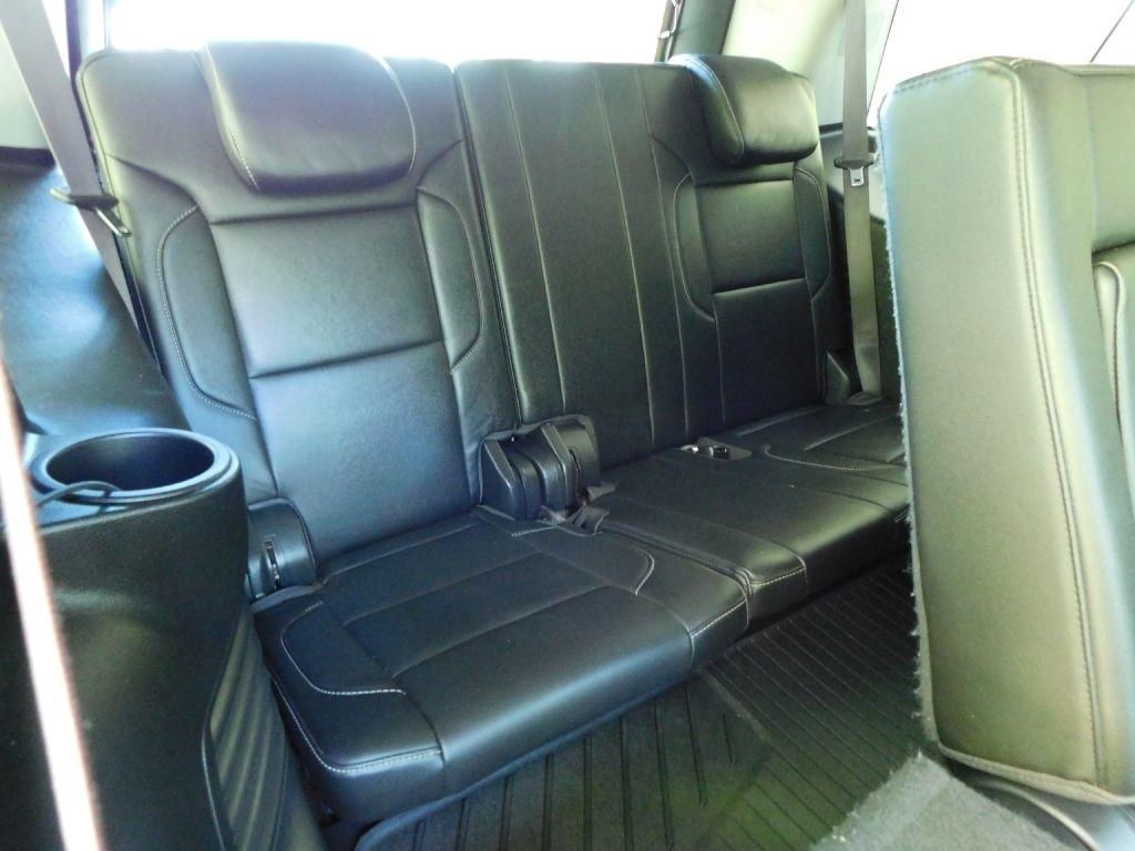 GMC Yukon SLT 4WD 2017