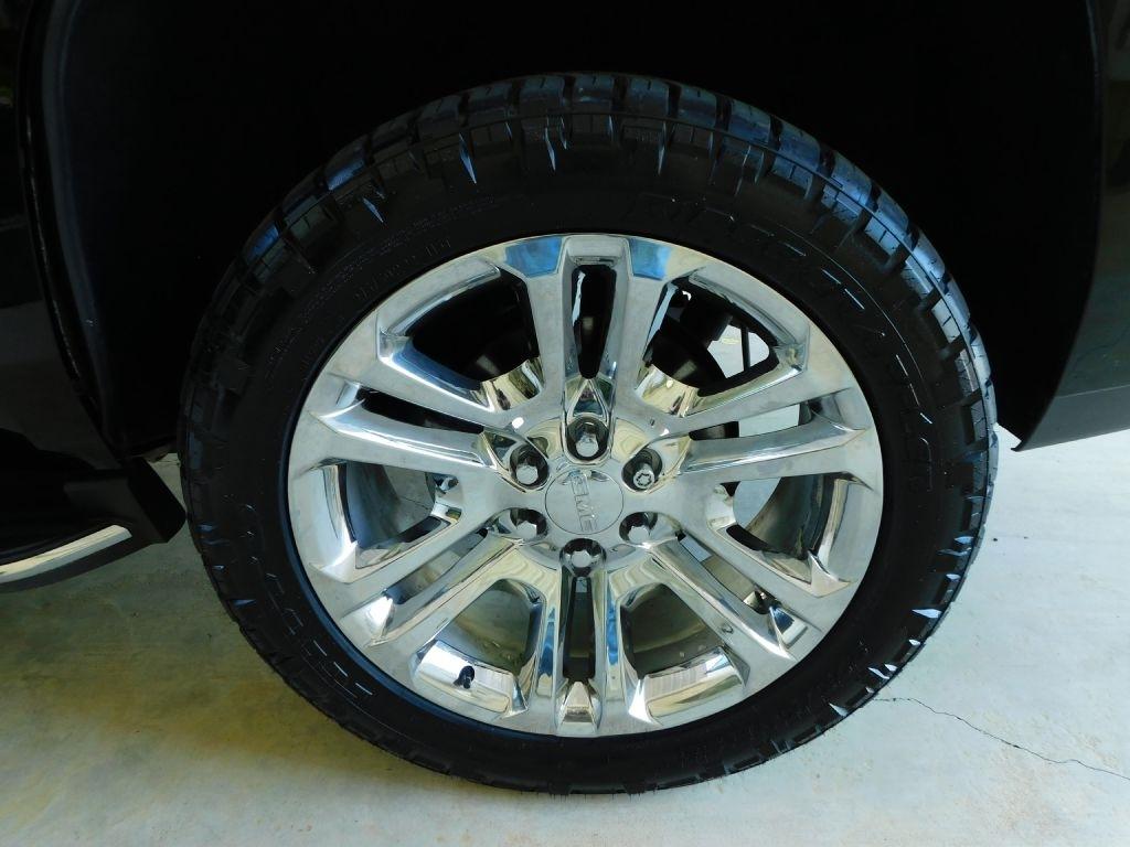 GMC Yukon SLT 4WD 2017