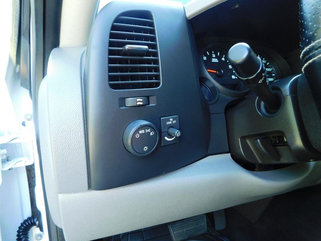 Chevrolet Silverado 1500 LS Crew Cab Short Box 2WD 2013