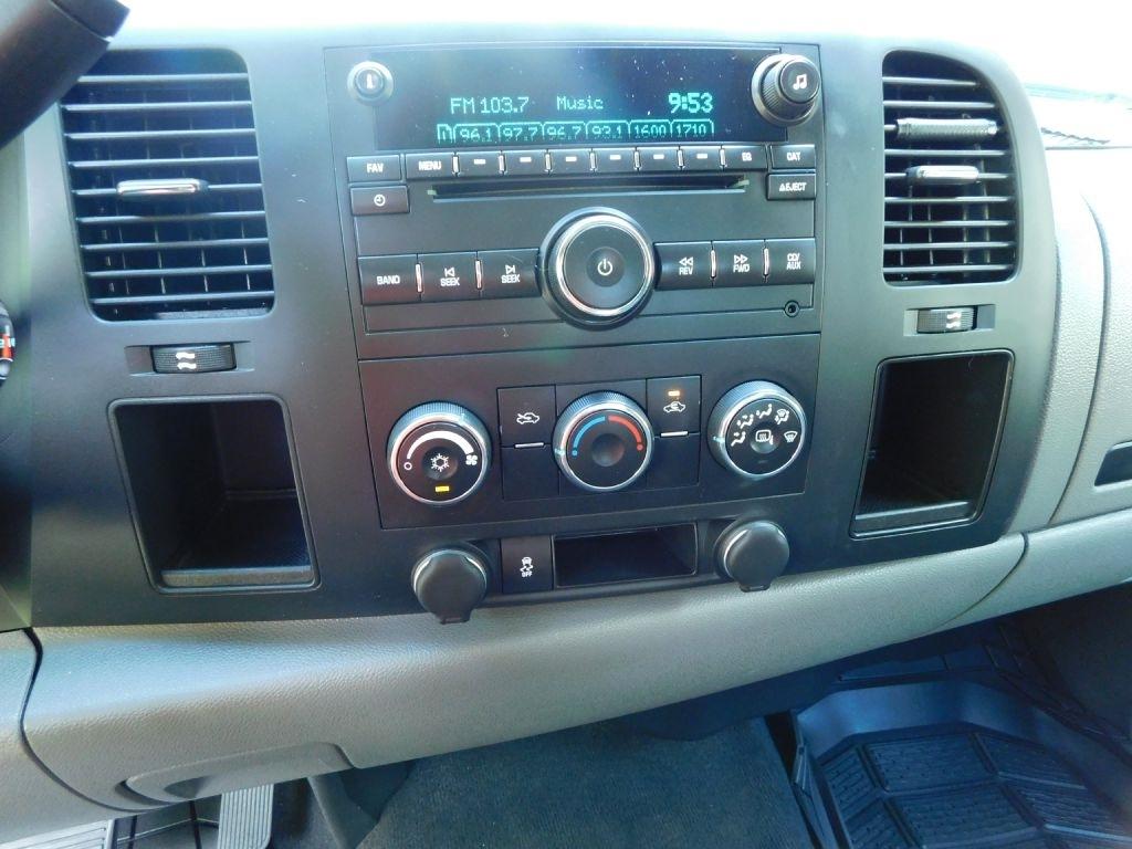 Chevrolet Silverado 1500 LS Crew Cab Short Box 2WD 2013