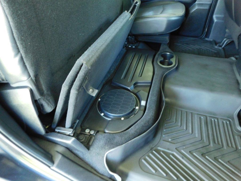 RAM 1500 Laramie Crew Cab SWB 4WD 2016