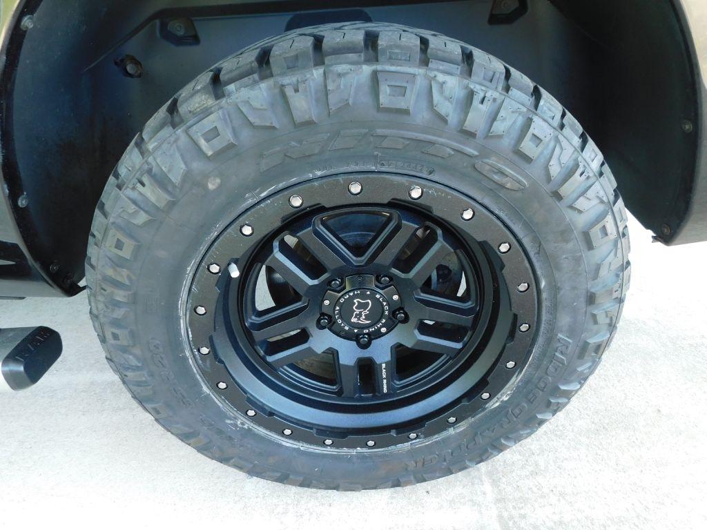 RAM 1500 Laramie Crew Cab SWB 4WD 2016