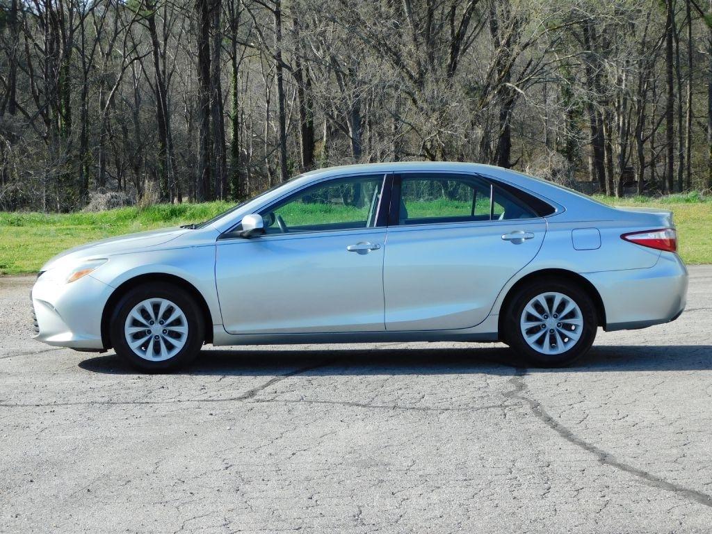 Toyota Camry LE 2016