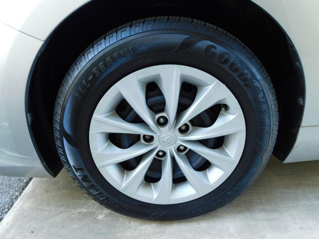 Toyota Camry LE 2016