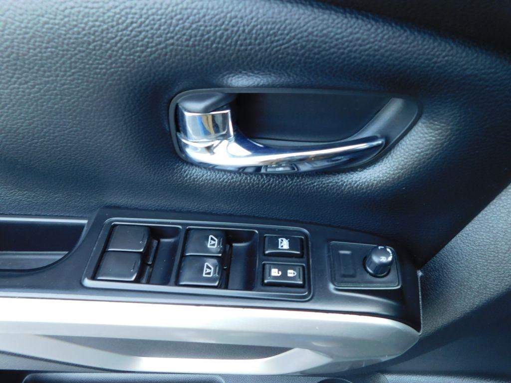 Nissan Titan PRO-4X Crew Cab 4WD 2017