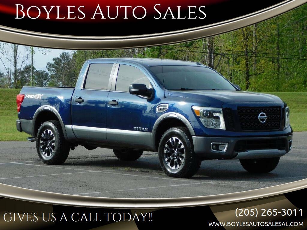 2017 Nissan Titan PRO-4X Crew Cab 4WD