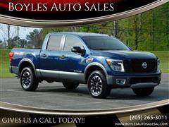 2017 Nissan Titan 