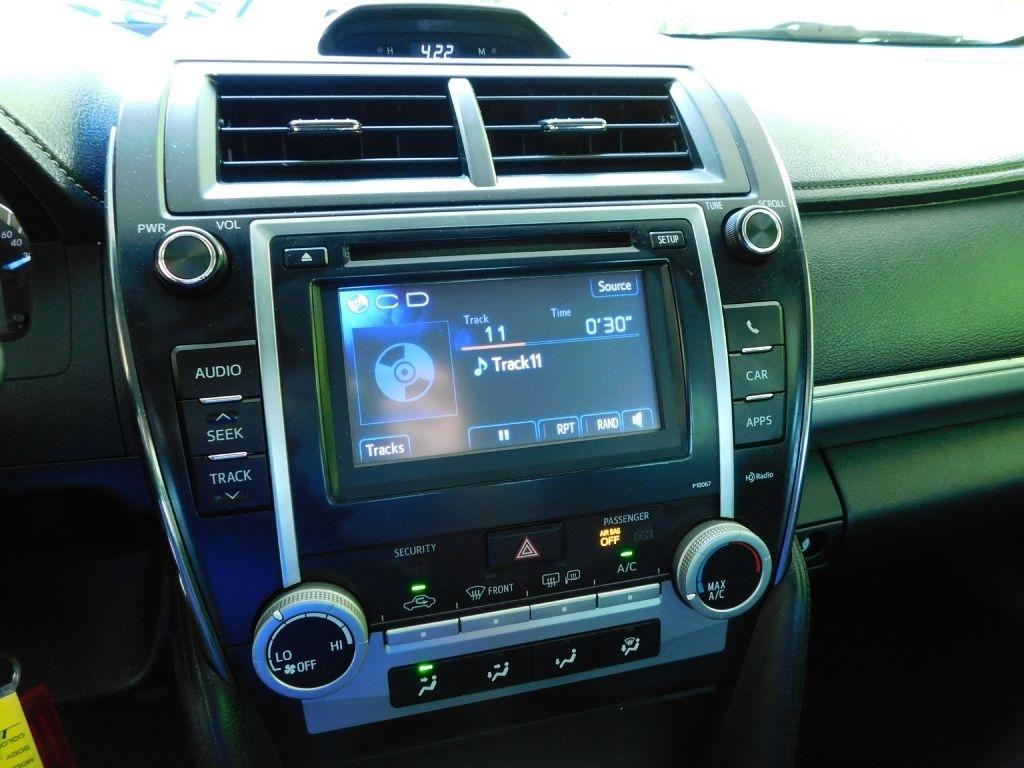 Toyota Camry SE 2012