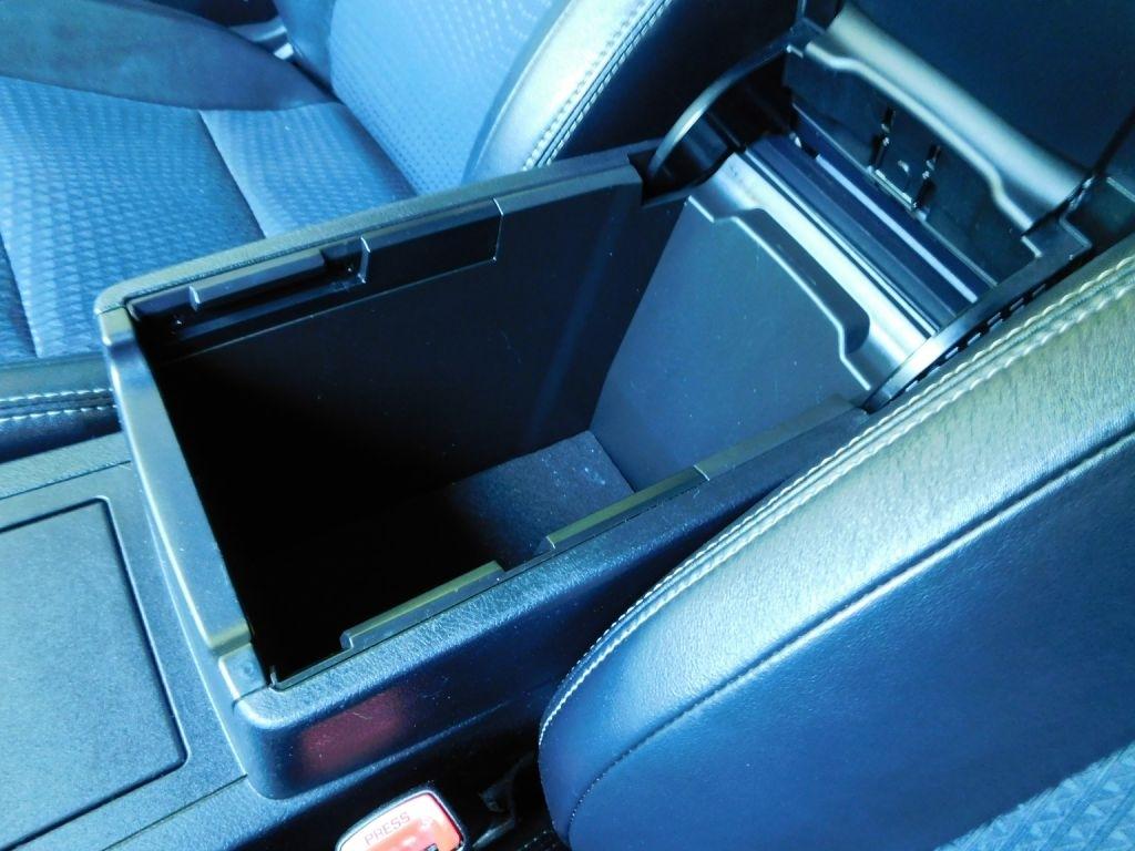 Toyota Camry SE 2012