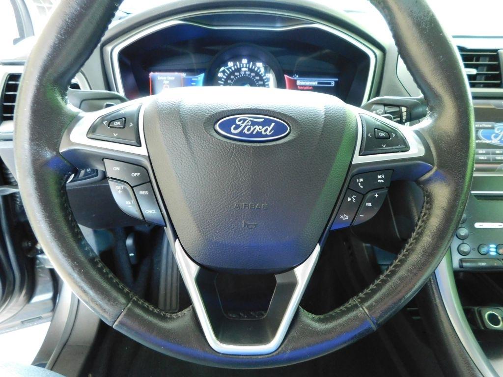 Ford Fusion Titanium 2016