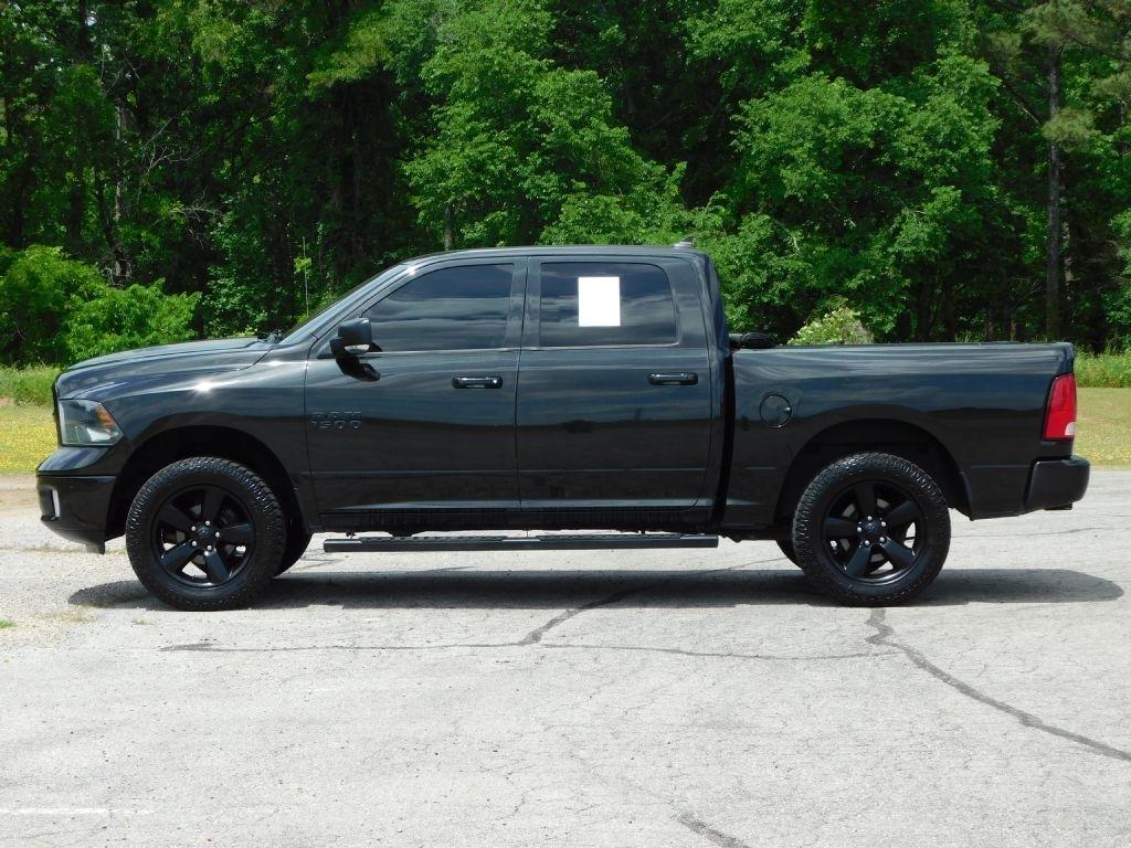 RAM 1500 SLT Crew Cab SWB 4WD 2018