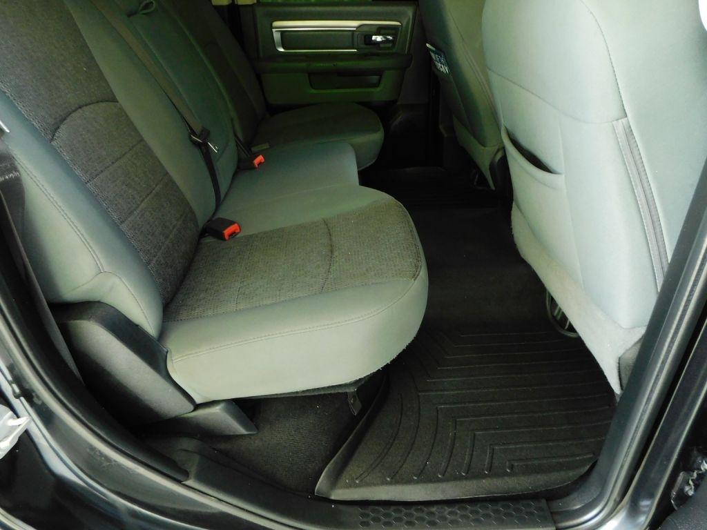 RAM 1500 SLT Crew Cab SWB 4WD 2018