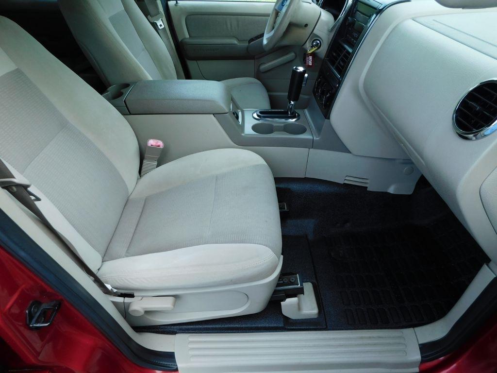 Ford Explorer Sport Trac XLT 4.0L 2WD 2007
