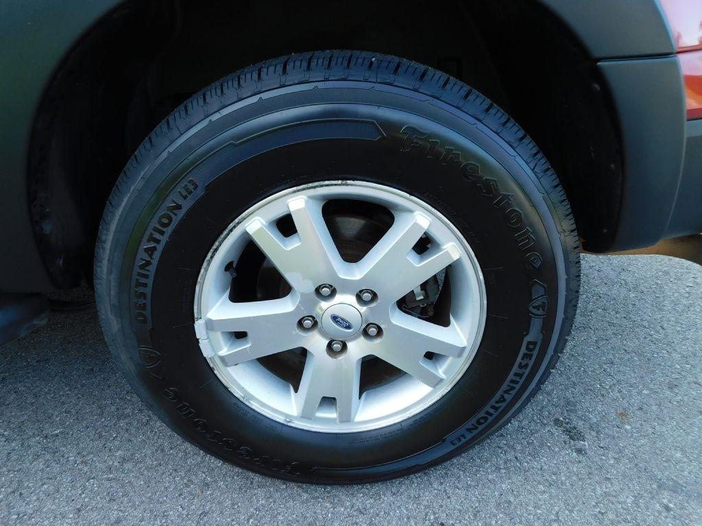 Ford Explorer Sport Trac XLT 4.0L 2WD 2007