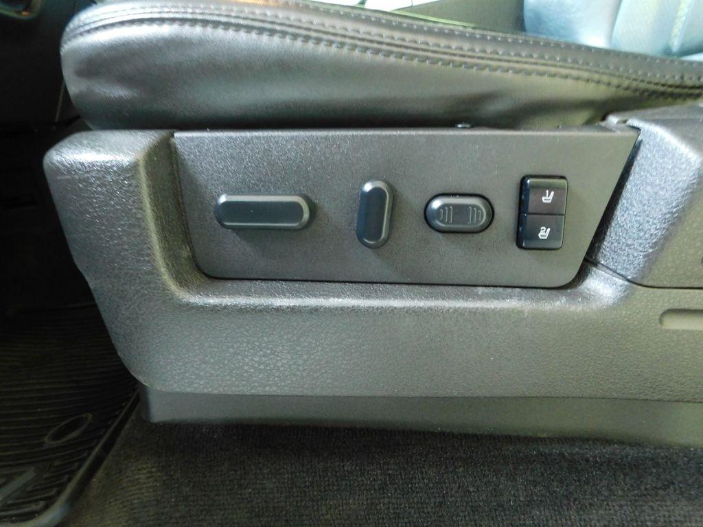 Ford F-150 Platinum SuperCrew 5.5-ft. Bed 4WD 2013