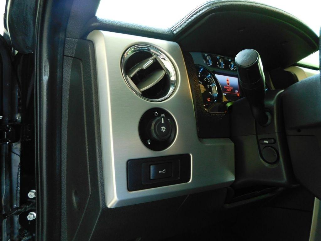 Ford F-150 Platinum SuperCrew 5.5-ft. Bed 4WD 2013