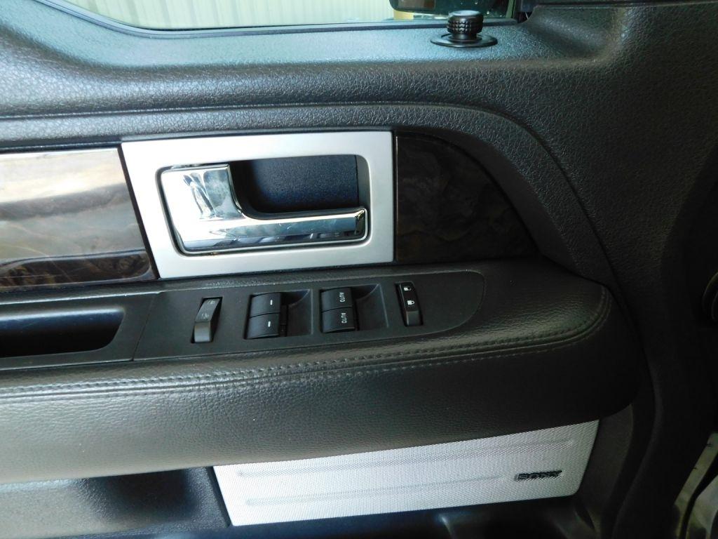 Ford F-150 Platinum SuperCrew 5.5-ft. Bed 4WD 2013
