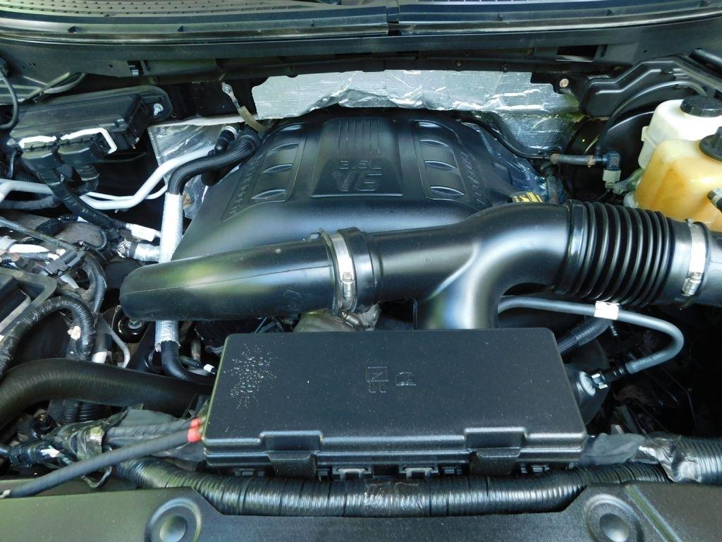 Ford F-150 Platinum SuperCrew 5.5-ft. Bed 4WD 2013
