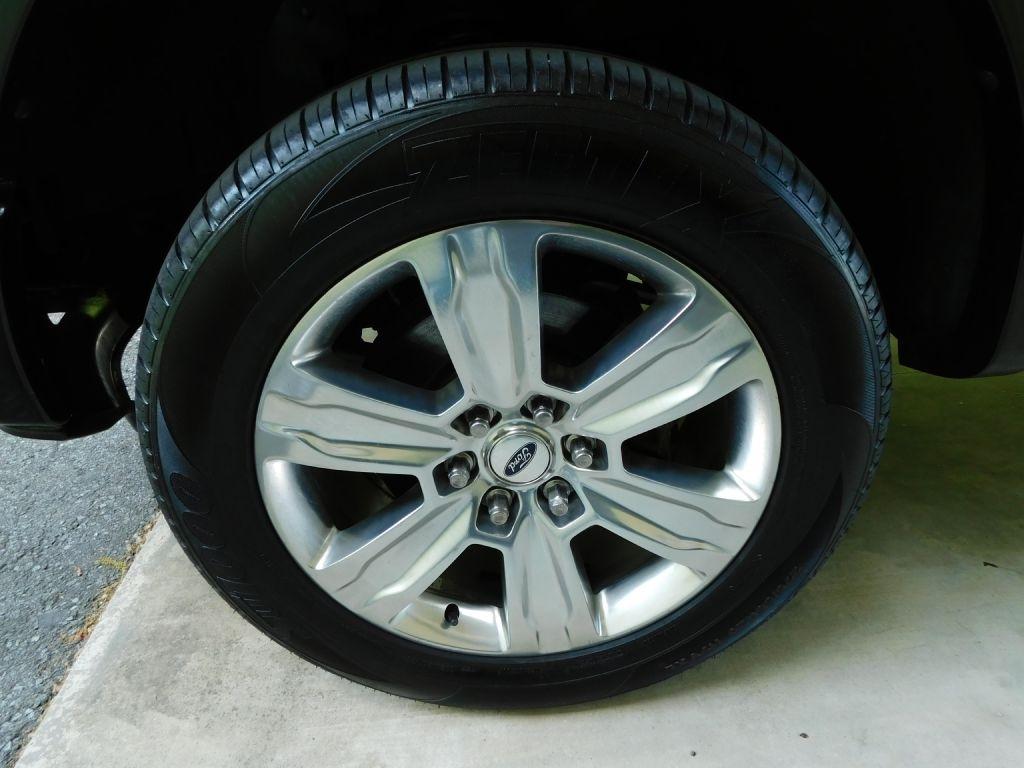 Ford F-150 Platinum SuperCrew 5.5-ft. Bed 4WD 2013