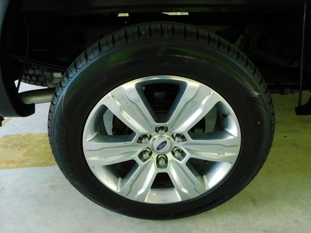 Ford F-150 Platinum SuperCrew 5.5-ft. Bed 4WD 2013