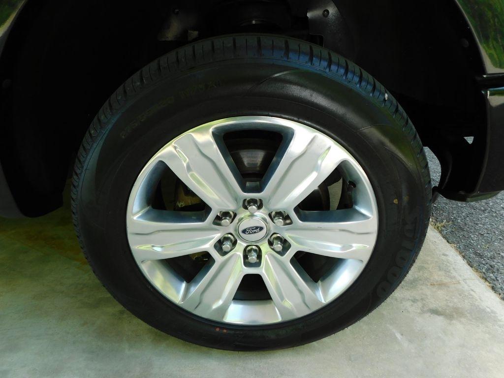 Ford F-150 Platinum SuperCrew 5.5-ft. Bed 4WD 2013