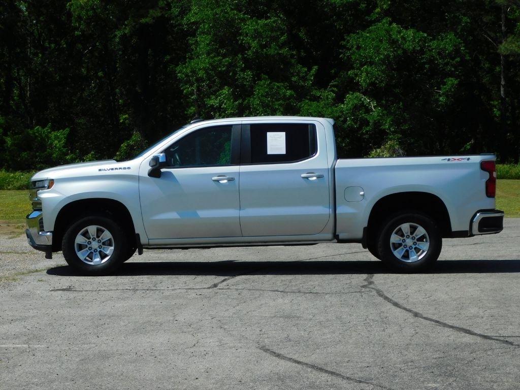 Chevrolet Silverado 1500 LT Crew Cab 4WD 2021