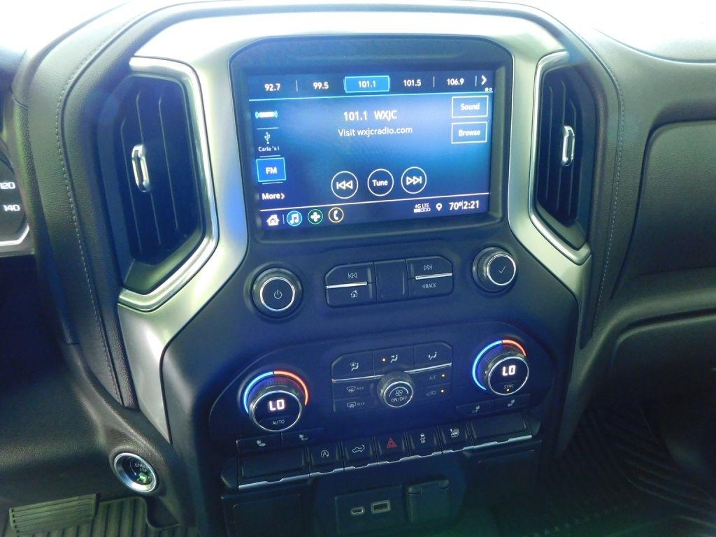 Chevrolet Silverado 1500 LT Crew Cab 4WD 2021