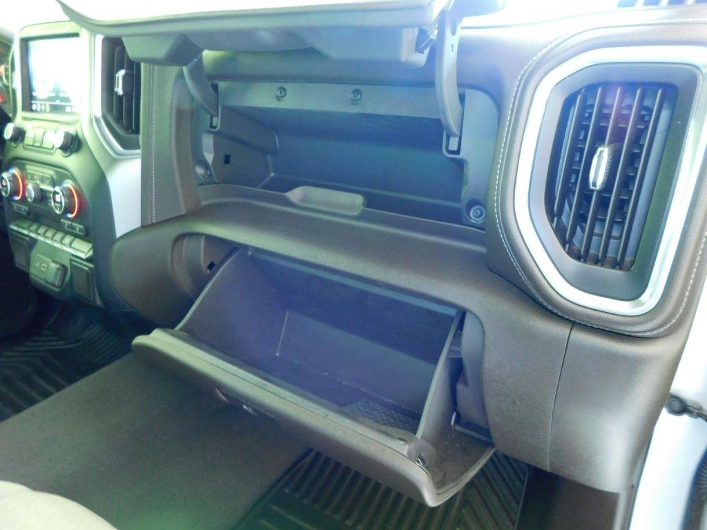 Chevrolet Silverado 1500 LT Crew Cab 4WD 2021