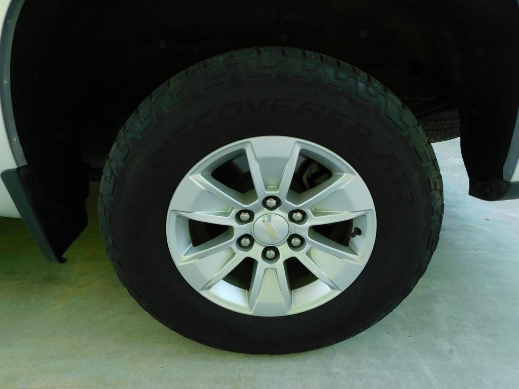 Chevrolet Silverado 1500 LT Crew Cab 4WD 2021