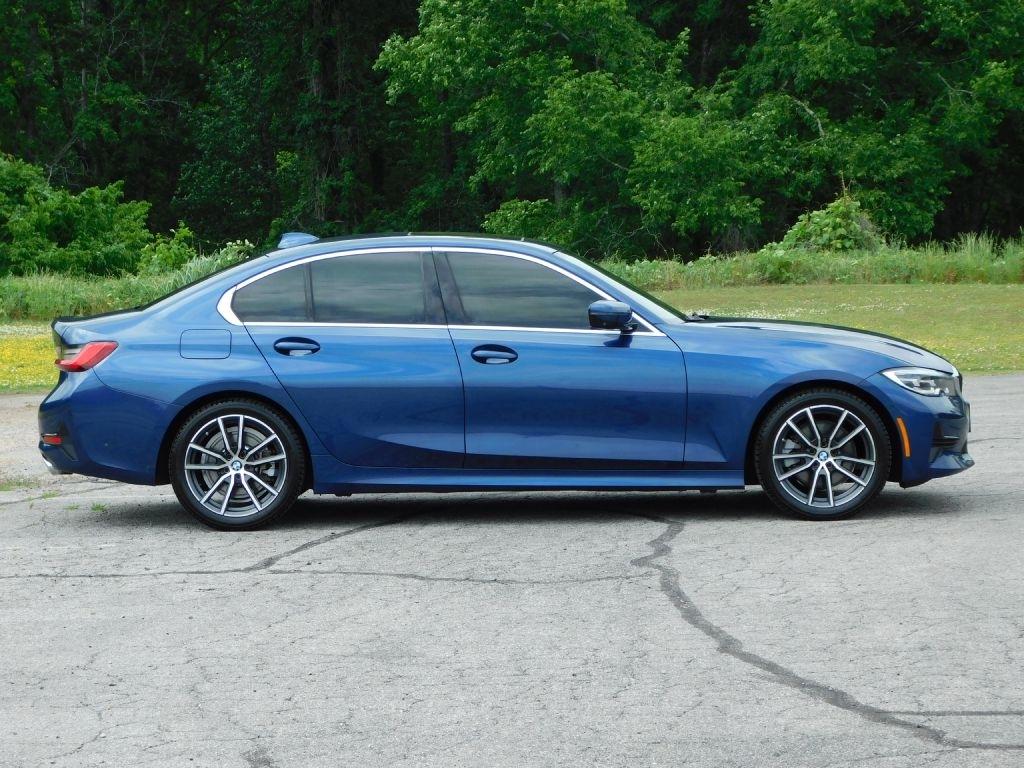 BMW 3-Series 330i 2021