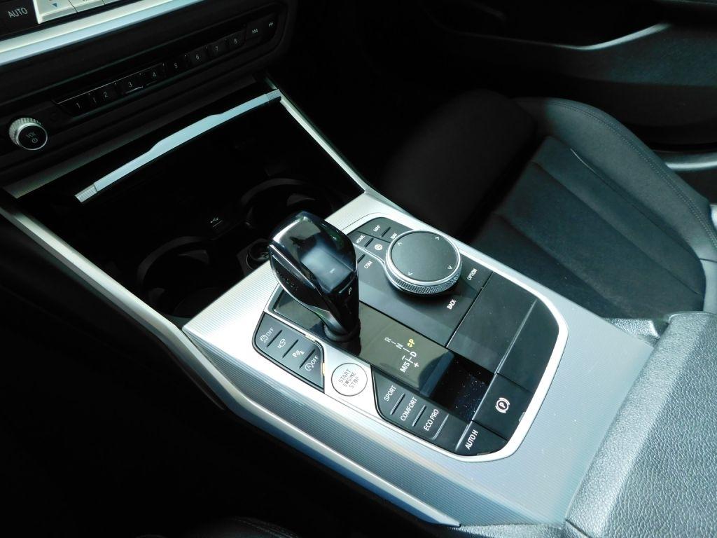 BMW 3-Series 330i 2021