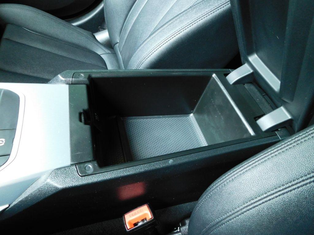 BMW 3-Series 330i 2021
