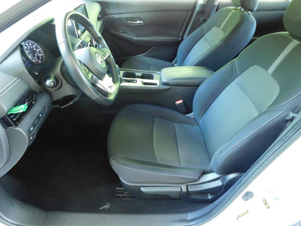 Nissan Sentra SV 2023
