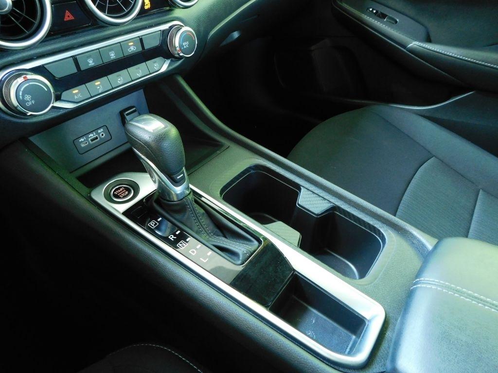 Nissan Sentra SV 2023