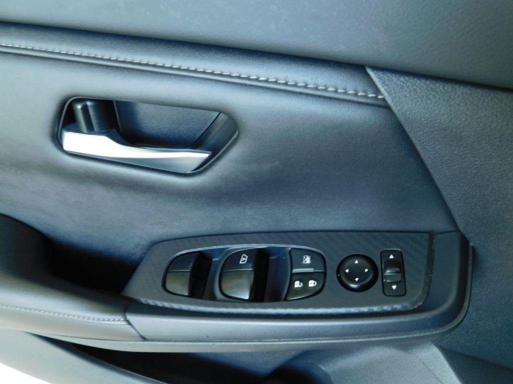 Nissan Sentra SV 2023
