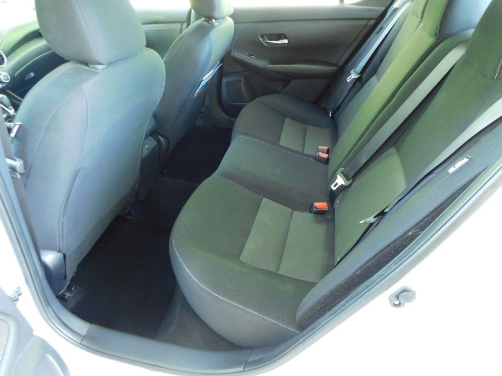 Nissan Sentra SV 2023