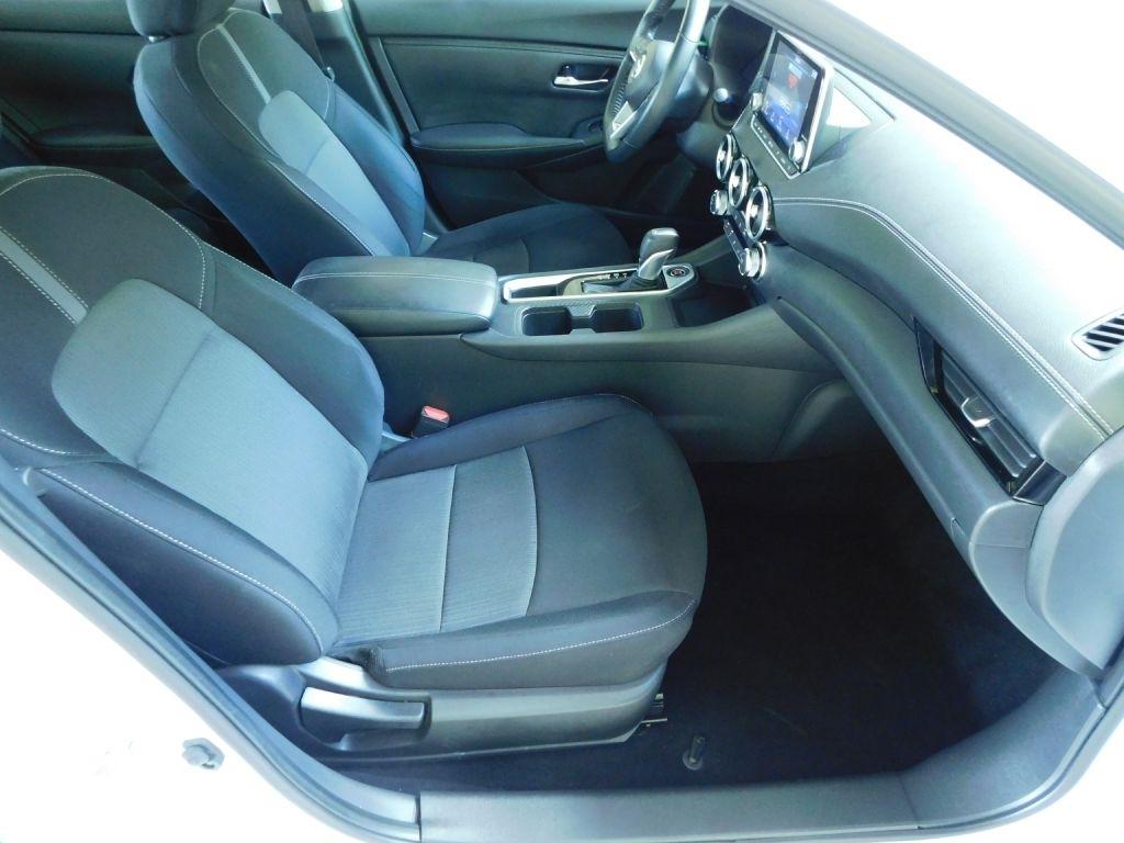 Nissan Sentra SV 2023