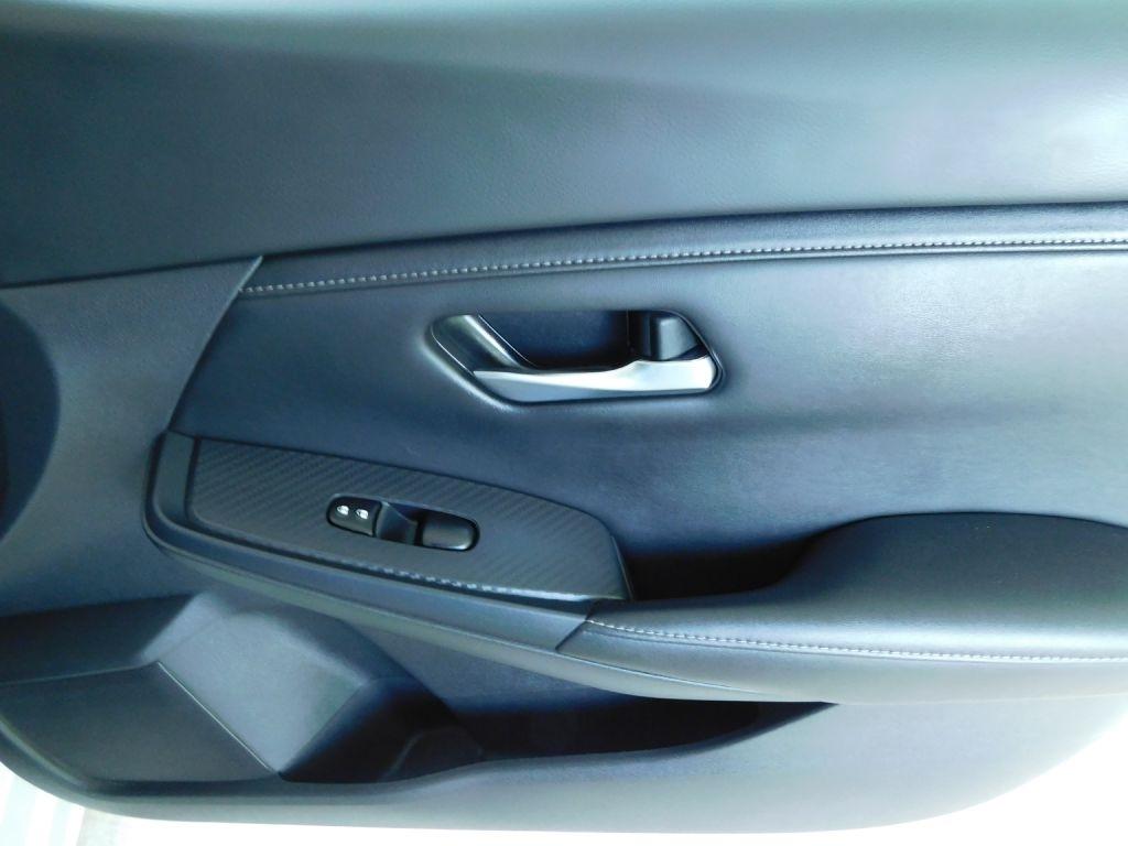 Nissan Sentra SV 2023