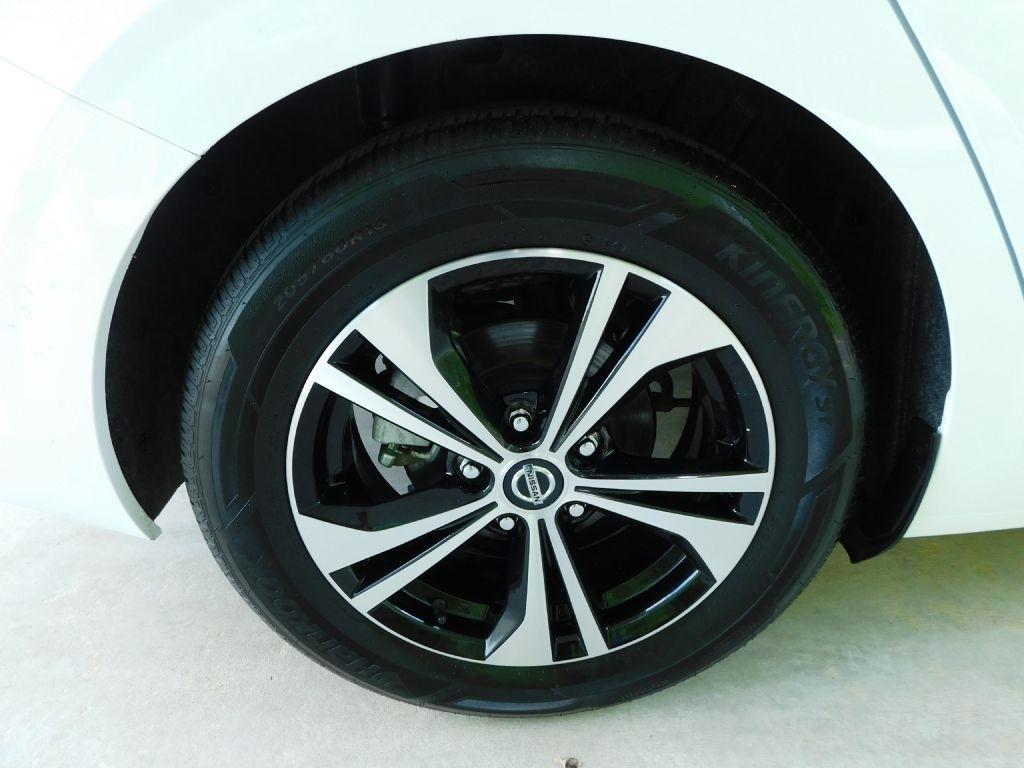 Nissan Sentra SV 2023