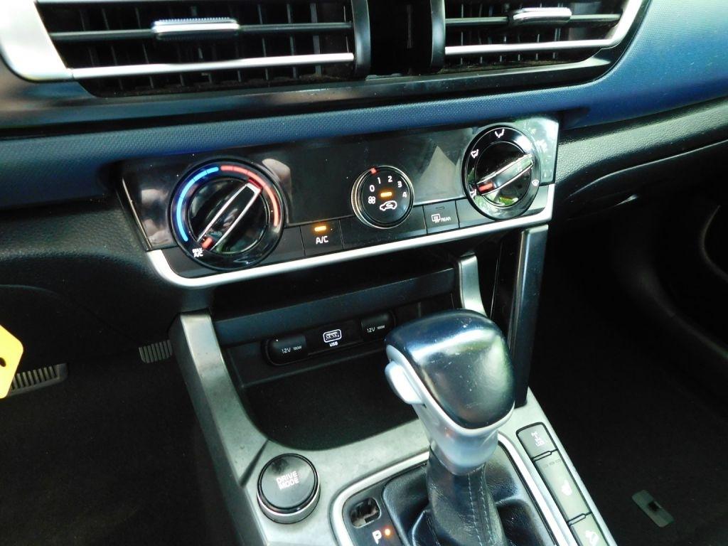 Kia Seltos S AWD 2021
