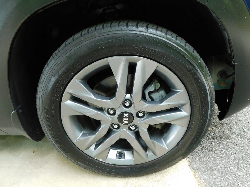 Kia Seltos S AWD 2021