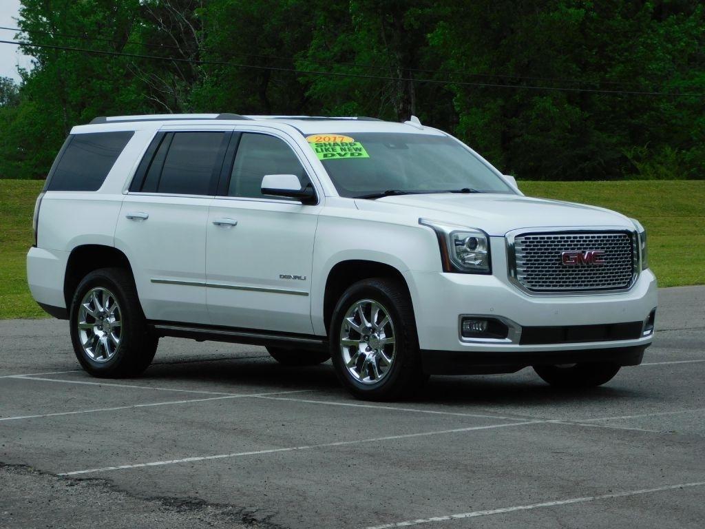 GMC Yukon Denali 4WD 2017