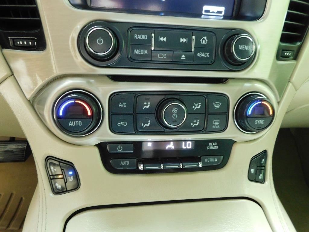GMC Yukon Denali 4WD 2017