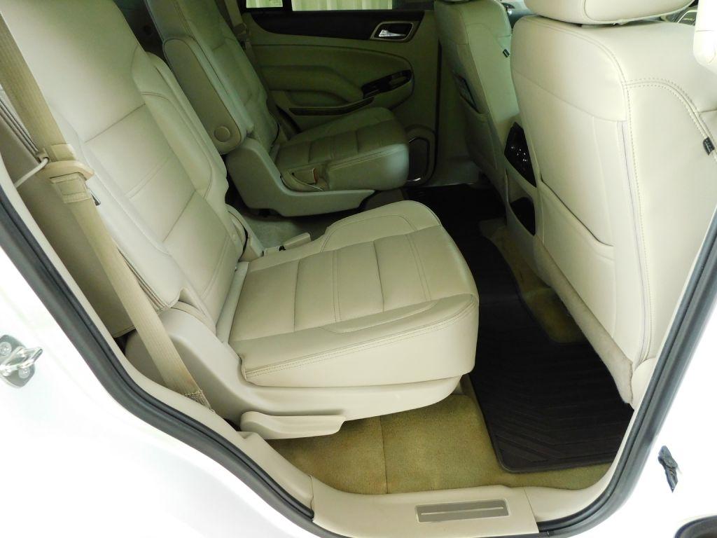 GMC Yukon Denali 4WD 2017