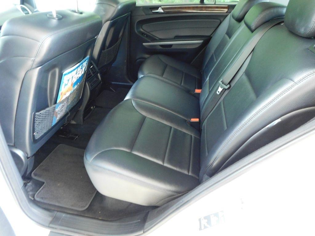 Mercedes-Benz M-Class ML350 2010