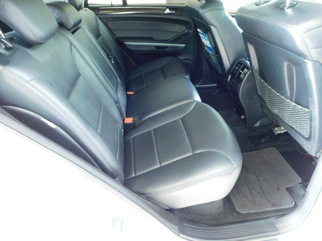 Mercedes-Benz M-Class ML350 2010