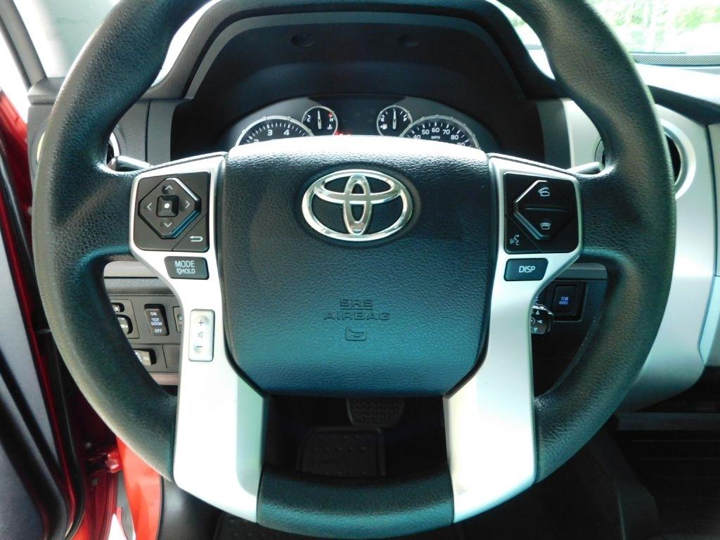 Toyota Tundra SR5 5.7L V8 Double Cab 2WD 2015