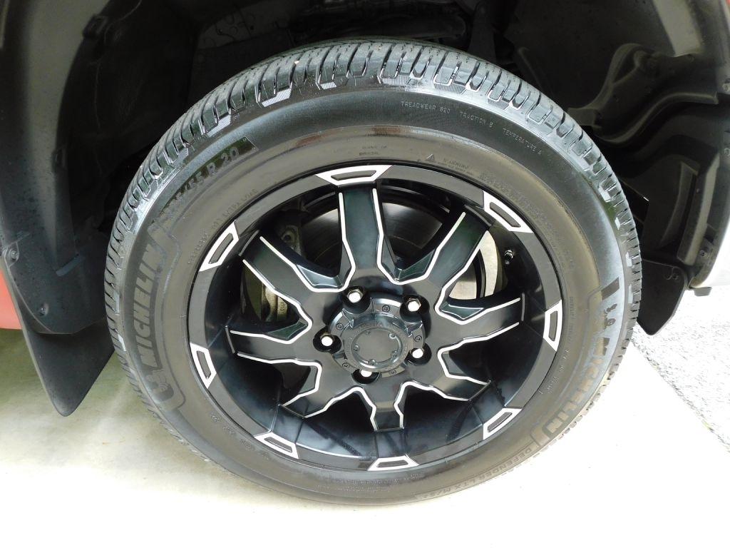 Toyota Tundra SR5 5.7L V8 Double Cab 2WD 2015
