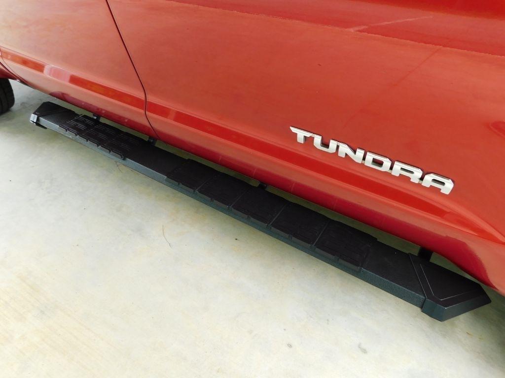 Toyota Tundra SR5 5.7L V8 Double Cab 2WD 2015