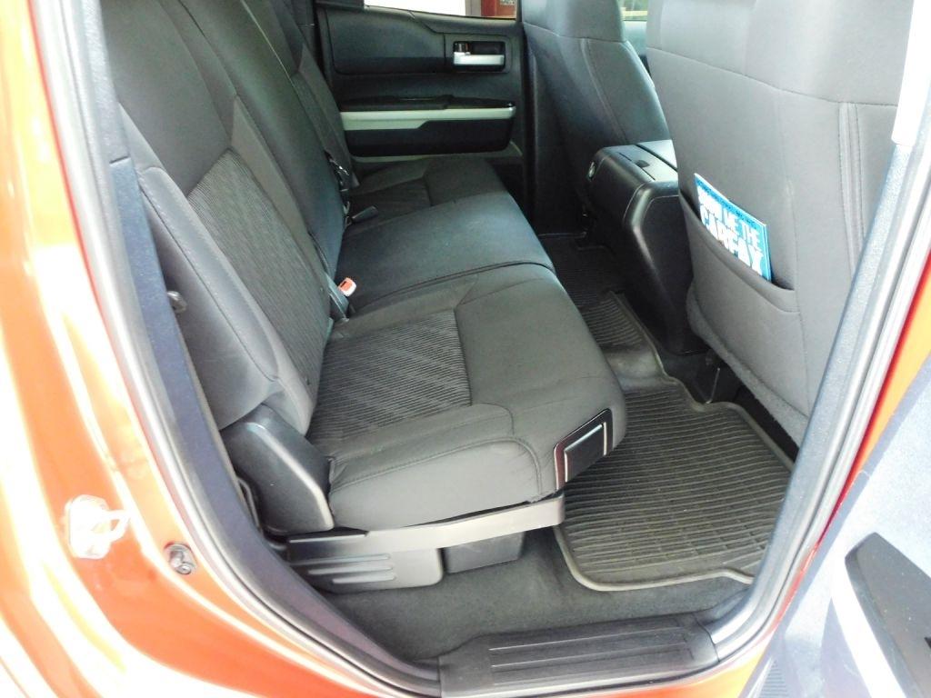 Toyota Tundra SR5 5.7L V8 Double Cab 2WD 2015